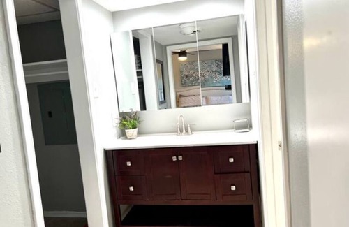 Grand Prairie Apartment | 25% OFF 2BD Pool Six Flags G.Prairie GP08B