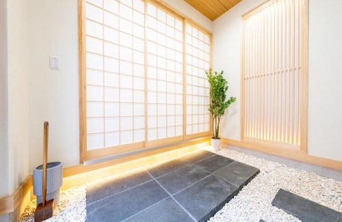 Minato House | 250平米 ベッド17台 4Bathroom Free Netflix Expo USJへ約10分
