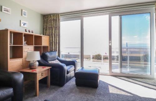 Thornton-Cleveleys House | 26 North Promenade