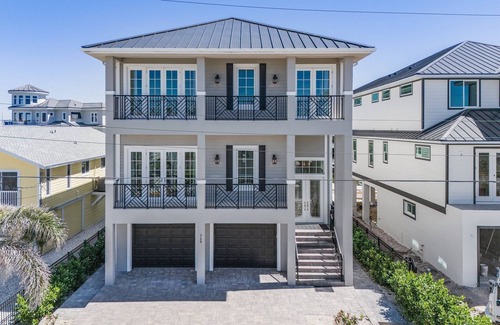 Fort Myers Beach House | 260 Coastal Luxe Retreat | 5BD/4.5BA, Pool & Spa, Water Views