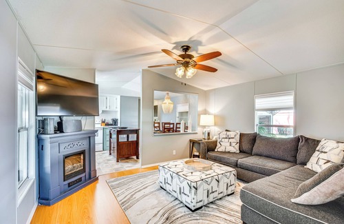 Webster House | 27 Mi to The Villages: Lush Home w/Outdoor Space!