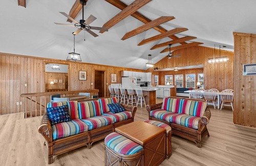 Carolina Dunes House | 2877 - Carolina Dreamin, Oceanfront oasis with direct beach access and private walkway