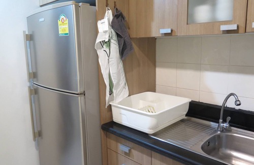 Khlong Toei Nuea Apartment | 2A - 2 Bedroom Downtown Apartment with shared Pool