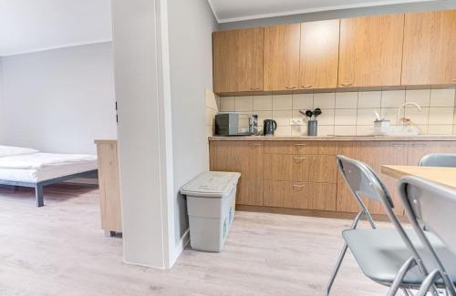 Schwedt/Oder Apartment | 2A Neu renoviert 3 Zi Whg 5 Betten 43,41qm