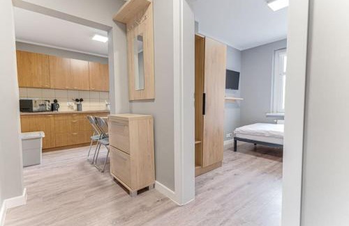 Schwedt/Oder Apartment | 2A Neu renoviert 3 Zi Whg 5 Betten 43,41qm