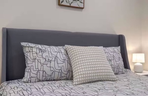 Monrovia House | 2BD 1BA - DTLA - PASADENA - FREE P - CONVENIENT