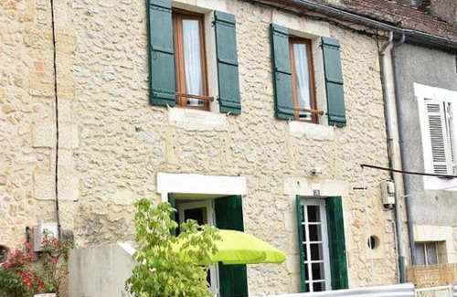 Le Bugue House | 2Bed Cottage Sleeps 4 - Garden Patio Pets