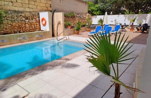 Mellieħa Heights Apartment | 2bed Flat W Shared Heated Pool In Mlh By Homely!