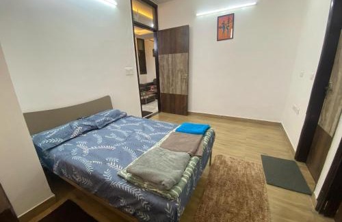 Dwarka Apartment | 2BHK Stay in Dwarka