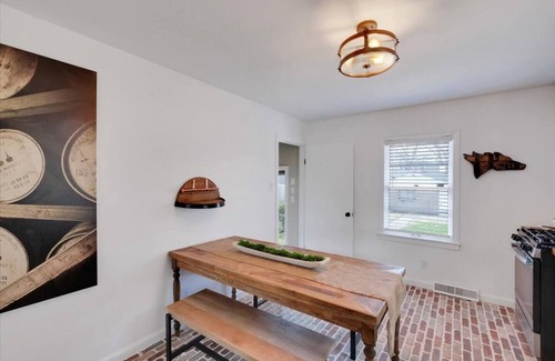 South Louisville House | 2BR/1BA Bourbon Bungalow - Expo Center