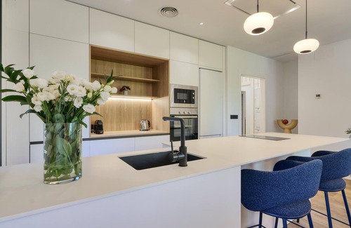 La Buhaira Apartment | 2BR/2BA Apt, 4th Floor, Balcony, Workspace & Parking