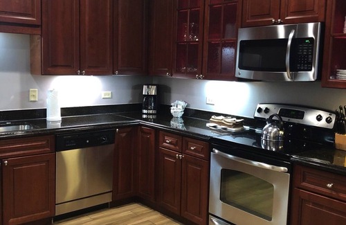 Williamsburg Villa | 2BR 2BA Spacious, Well Appointed Villa at Marriott's Manor Club (sleeps 6)