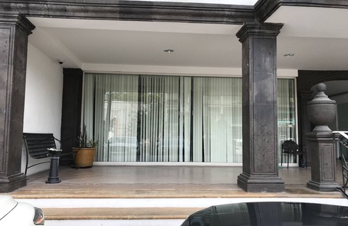 San Pedro Garza Garcia Apartment | 2BR/2BR Apartment in San Pedro Garza Garcia (Centrito Valle)