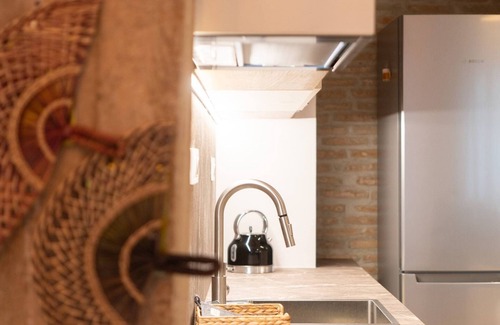 Filopappou Apartment | 2BR Apt 20 Mins From Acropolis w/Washer & Dryer
