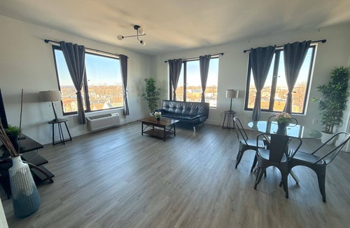 Elizabeth Apartment | 2BR apt close to EWR 8871
