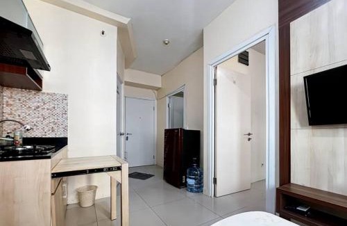 Rawasari Apartment | 2BR Apt Green Pramuka with Pool & Wi-Fi by 2ndHome