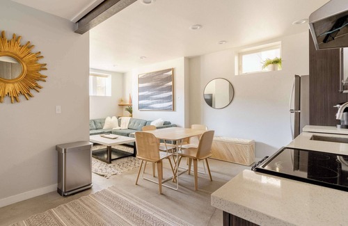 Belmont Apartment | 2BR Bohemian Oasis - Food & Craft Beer Lovers