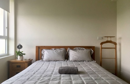 Gia Lam Apartment | 2BR Bright Apartment in Green Community