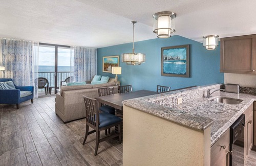 Atlantic Beach Condo | 2br Deluxe Luxurious Unit w/Myrtle Beach Access!