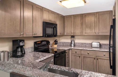 Atlantic Beach Condo | 2br Deluxe Luxurious Unit w/Myrtle Beach Access!