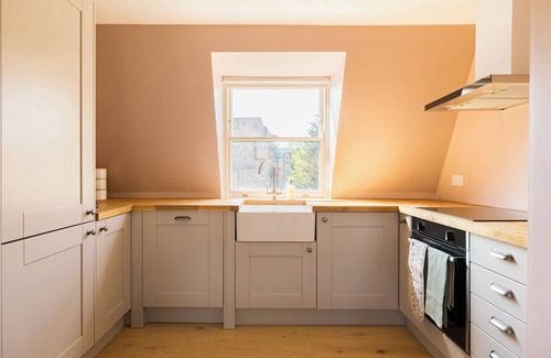 New Cross Apartment | 2BR Flat 10min to London Bridge