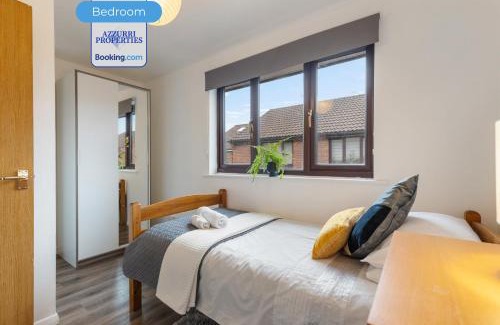 Isle of Dogs Apartment | 2BR Flat By Azzurri Properties Short Lets & Serviced Accommodation Canary Wharf With Open Garden, Free Parking & Short Stays