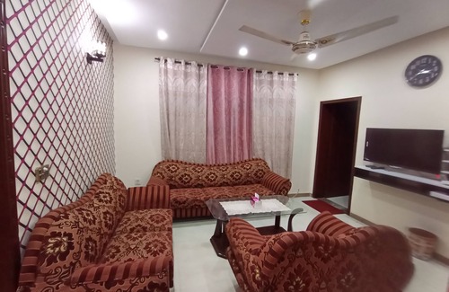Lahore House | 2BR Fully Furnished Modern House at Prime Location