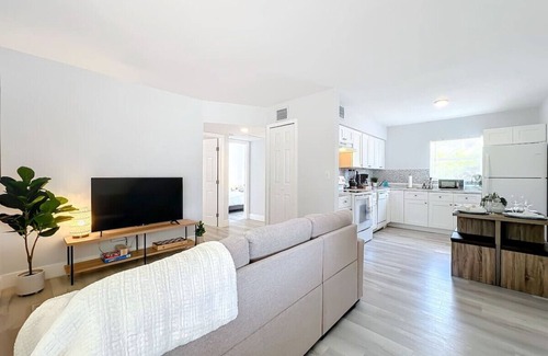 Lake Mann Estates House | 2BR Oasis: Minutes to Top Attractions & Parking!