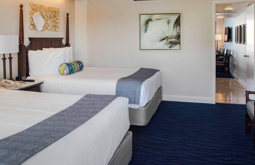 St. Pete Beach Hotel | 2x Gulf Front View Villa w/Balcony 2 Double Beds at Island Grand at TradeWinds