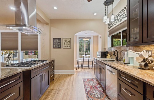 Lakeland House | 2x Properties + Pool + Pet Friendly