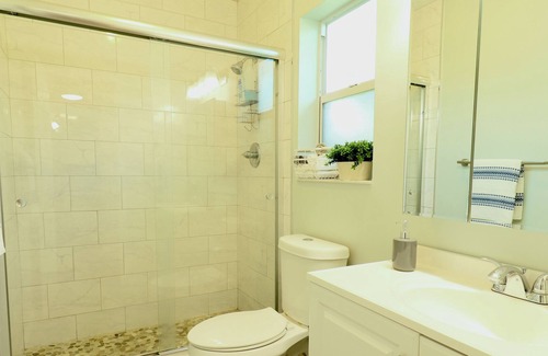Sugar Sands House | 3/2 Beach House W/ Pool | Near WPB + Peanut Island