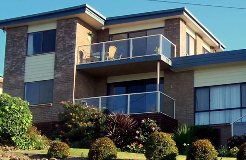 Merimbula Apartment | 3/3 Short Street, Merimbula