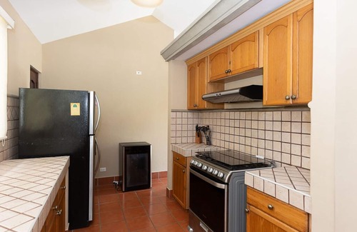 Playa Blanca House | 3 Bdr + 3.5 bthr Patio - Private Pool countryside house near the beach ๐ ๐