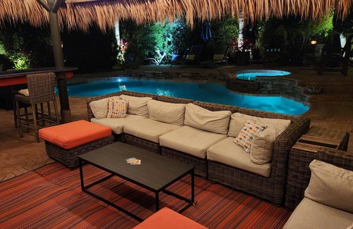 Boynton Beach House | 3 Bdrm Delray Beach Oasis! Heated pool, Hot tub, Pets OK. Close to Beach.