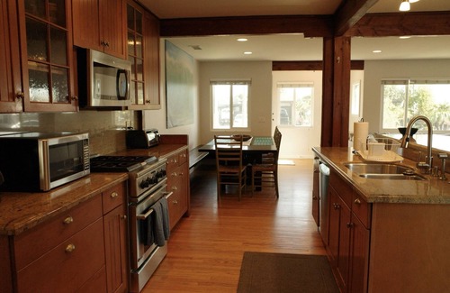 Olde Carlsbad House | 3 Bed 2 Bath Ocean View Home