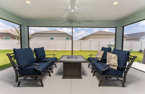 Wildwood House | 3 Bed 2 Bathroom Home in DeLuna with golf cart.