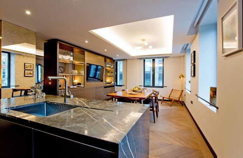 Soho Apartment | 3-bed Deluxe 205