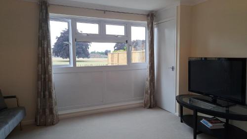 Calne Apartment | 3 Bed House Sleeps 6 In Calne