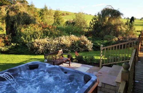 Walston House | 3 Bed in Peebles LK15M