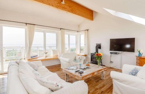 Rhyd-y-clafdy House | 3 Bed in Pwllheli 89023