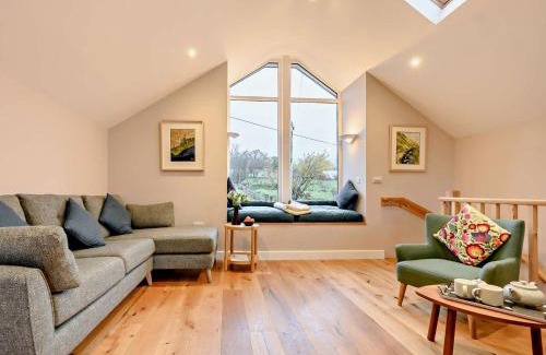 Threlkeld House | 3 Bed in Threlkeld 93589