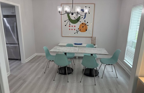 Woodlake - Briar Meadow House | 3 Bed Luxury Home down the street from the Galleria