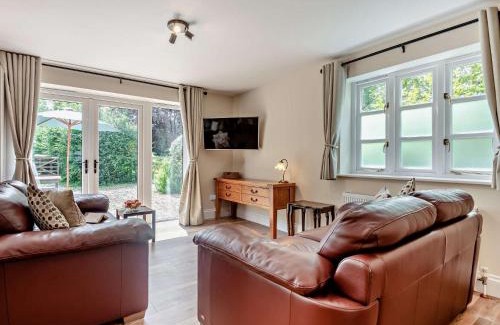 Sturminster Newton Apartment | 3 bed property in Sturminster Newton Dorset RCORN