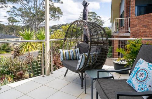 Denhams Beach House | 3-Bed with Beach Views and Entertainment Area