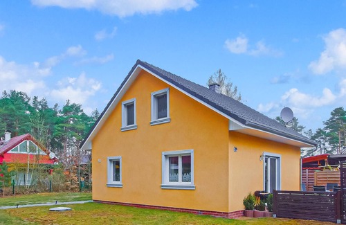 Adamswalde House | 3 bedroom accommodation in Rheinsberg OT Großzerl