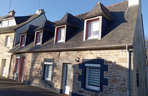 Ploufragan House | 3 bedroom/3 bathroom family home between Paimpol and Erquy