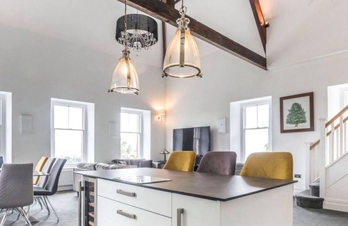 Grange-over-Sands Cottage | 3 bedroom accommodation in Grange-over-Sands