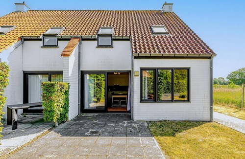Nieuwpoort Cottage | 3 bedroom accommodation in Nieuwpoort