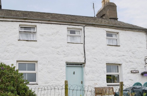 Garn Fadryn Cottage | 3 bedroom accommodation in Rhiw, near Pwllheli