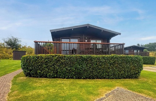 Greetham Ski Chalet | 3 bedroom accommodation in Greetham